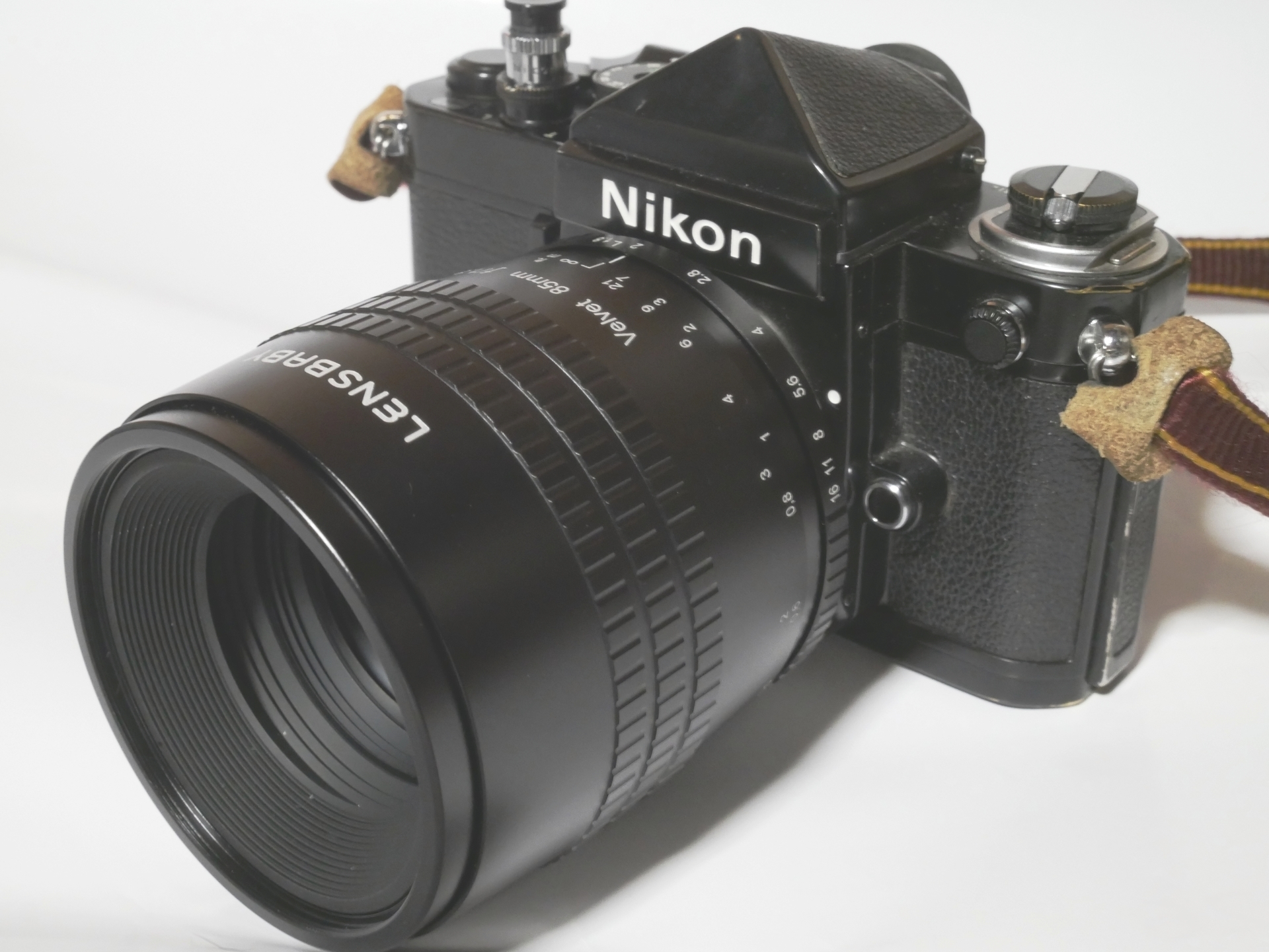 毛色が違うソフトレンズ? レンズベビーベルベット85 85mmF1.8 毛色が違うソフトレンズ? レンズベビーベルベット85 85mmF1.8